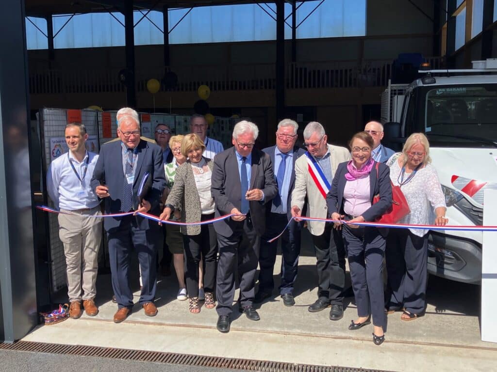 Inauguration du nouveau hangar de Campagne Services à Campagne-lès-Boulonnais, en présence des élus et partenaires, pour 30 ans d’engagement en faveur de l’insertion professionnelle.
